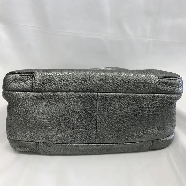 『USED』 
HIROFU ヒロフ 
 シルバーハンドバッグ ハンドバッグ 
牛革 シルバー系