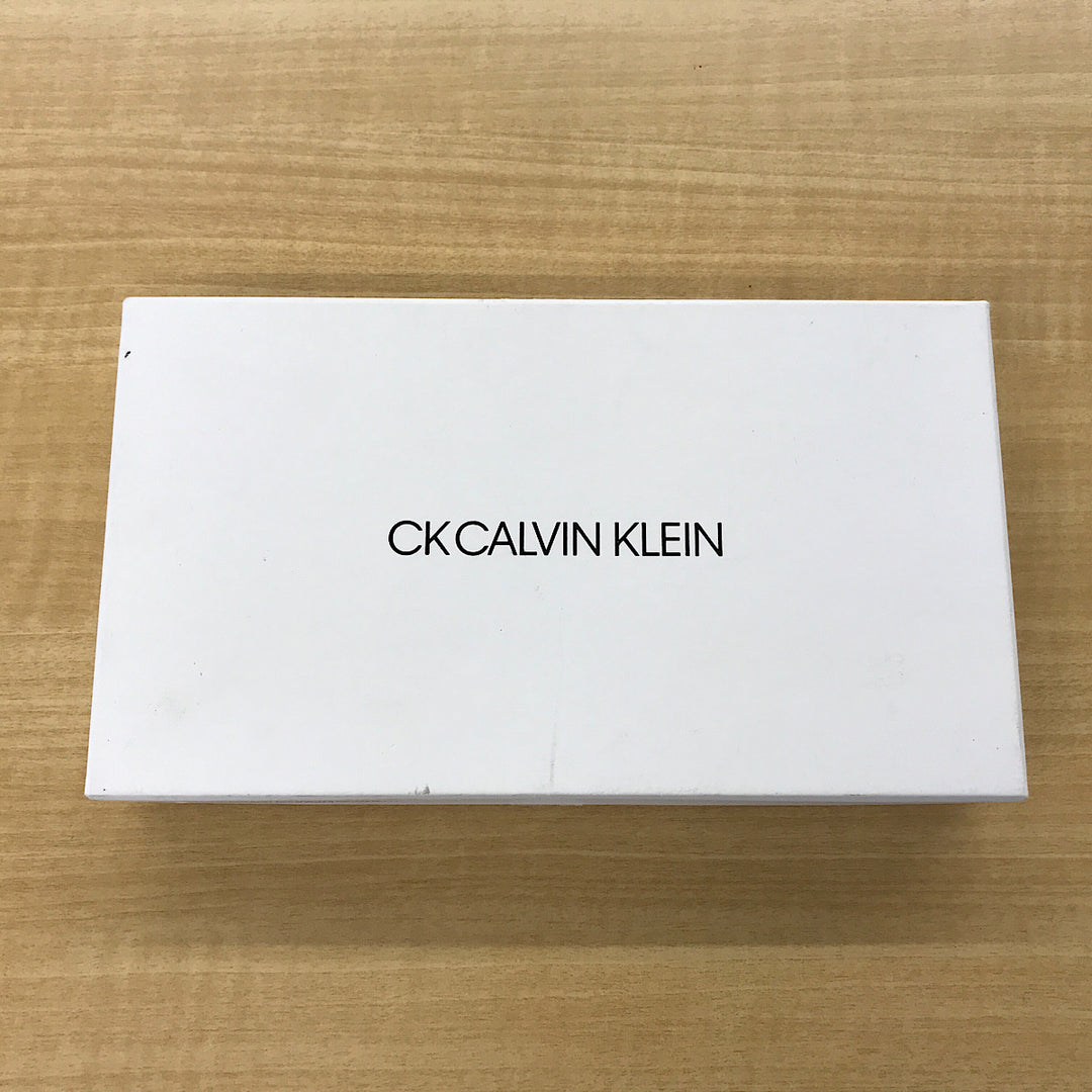 『USED』 
Calvin klein Jeans カルバンクラインジーンズ 
 財布 長財布 
ポリウレタン ブラック