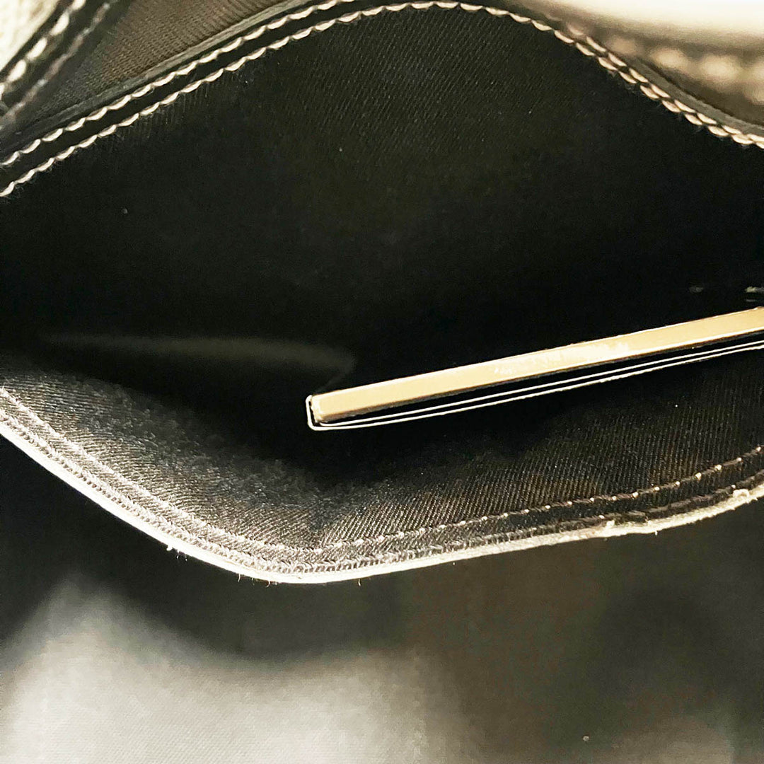 GUCCI グッチ 
 203049 ショルダーバッグ 
GGスプリームキャンバス ベージュ