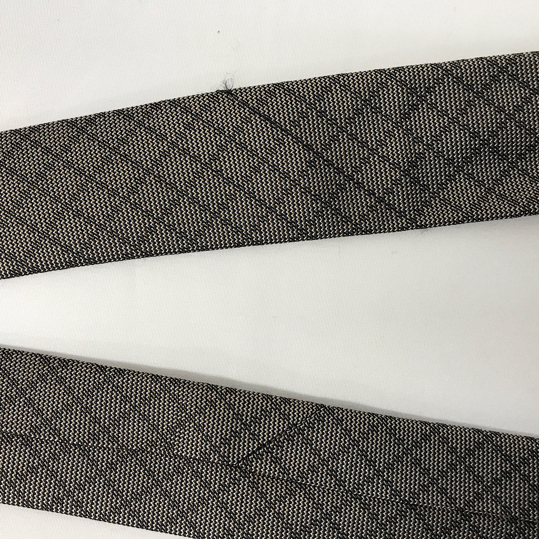 『USED』 
GUCCI グッチ 
 408865 4E002 ネクタイ 
シルク ブラウン系