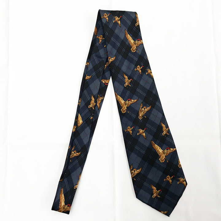 『USED』 
BURBERRY LONDON バーバリーロンドン 
 D-TK 8005 ネクタイ 
綿100％ ネイビー/ブルー系