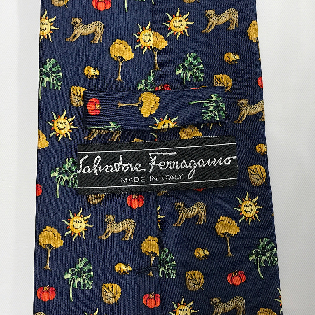 『USED』 
Salvatore Ferragamo フェラガモ 
 ネクタイ 
シルク ネイビー系