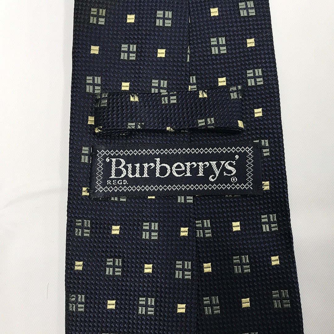 『USED』 
BURBERRY バーバリー 
 BBJ-02 ネクタイ 
綿100% ネイビー系