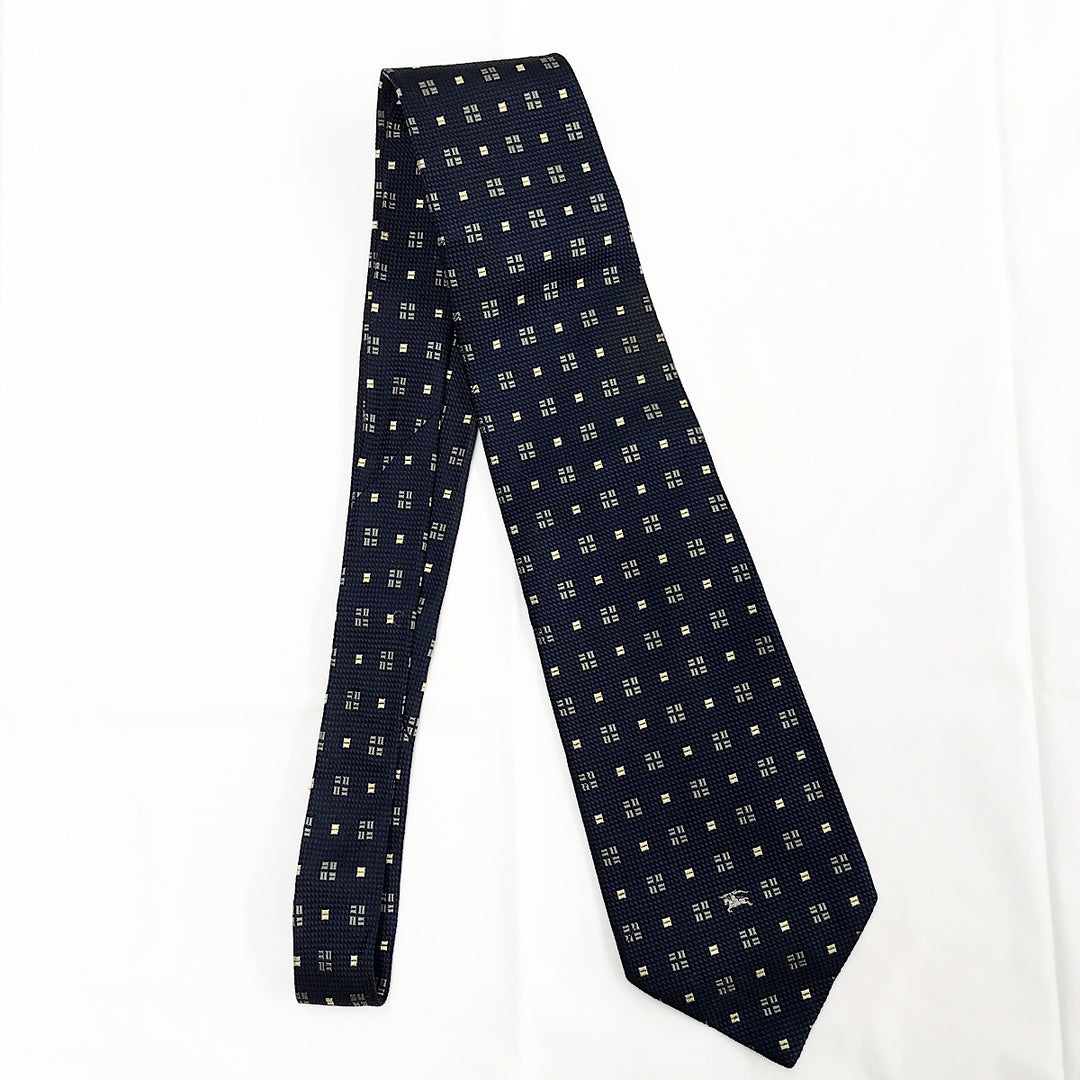 『USED』 
BURBERRY バーバリー 
 BBJ-02 ネクタイ 
綿100% ネイビー系