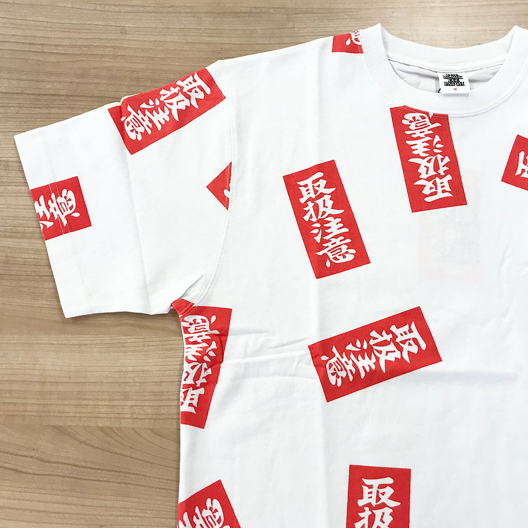 『未使用品』 
 
 THE BLACK EYE PATCH 取扱注意 HANDALE WITH ALL OVER TEE サイズM 半袖Ｔシャツ 
コットン