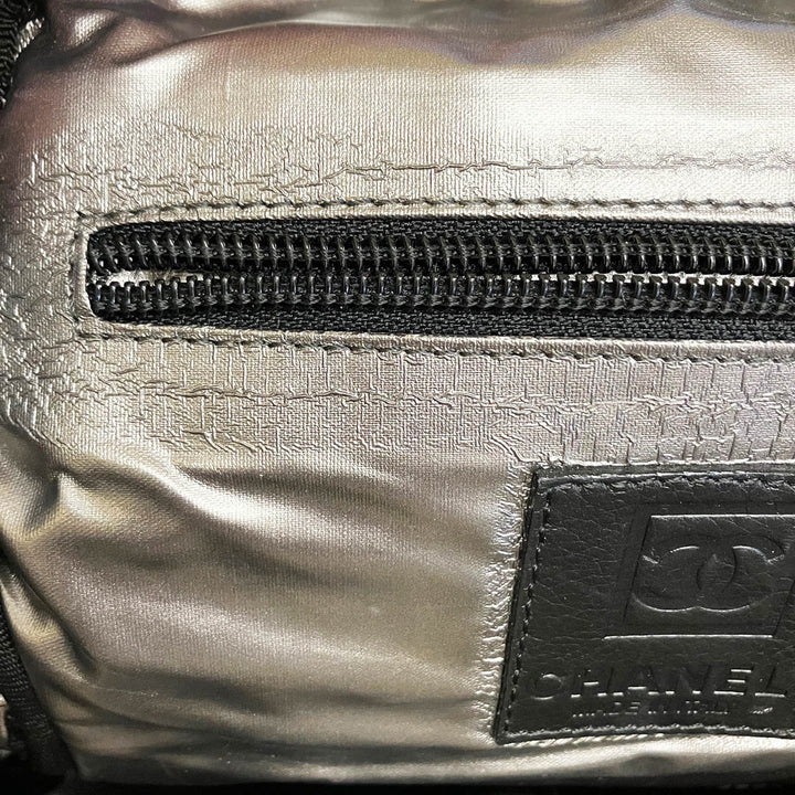 CHANEL シャネル 
 ショルダーバッグ 
レザー ブラック