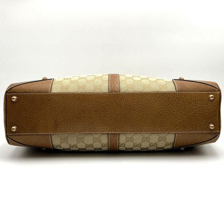 GUCCI グッチ 
 124404  ショルダーバッグ 
GGキャンバス/レザー  ベージュ