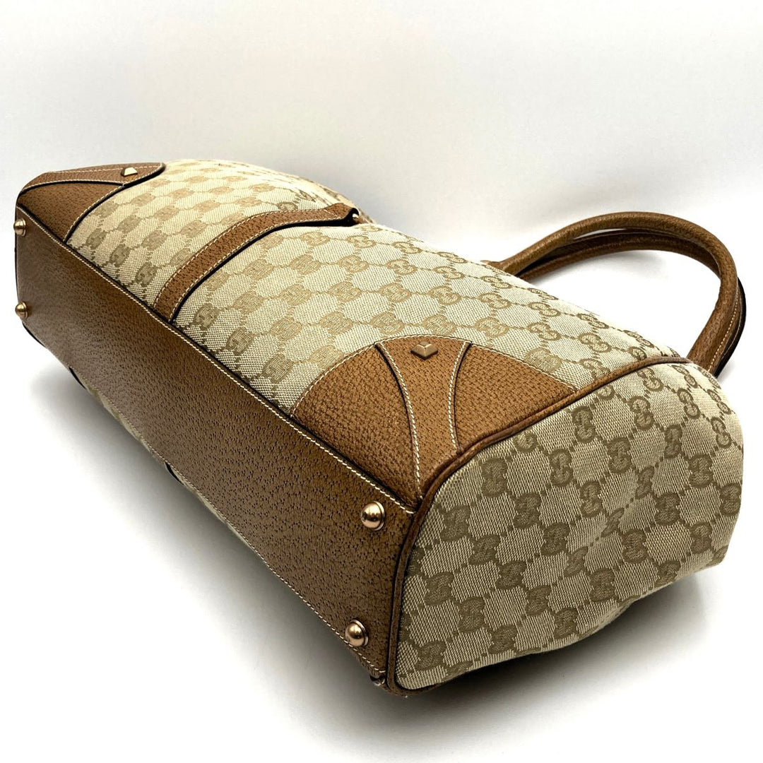GUCCI グッチ 
 124404  ショルダーバッグ 
GGキャンバス/レザー  ベージュ