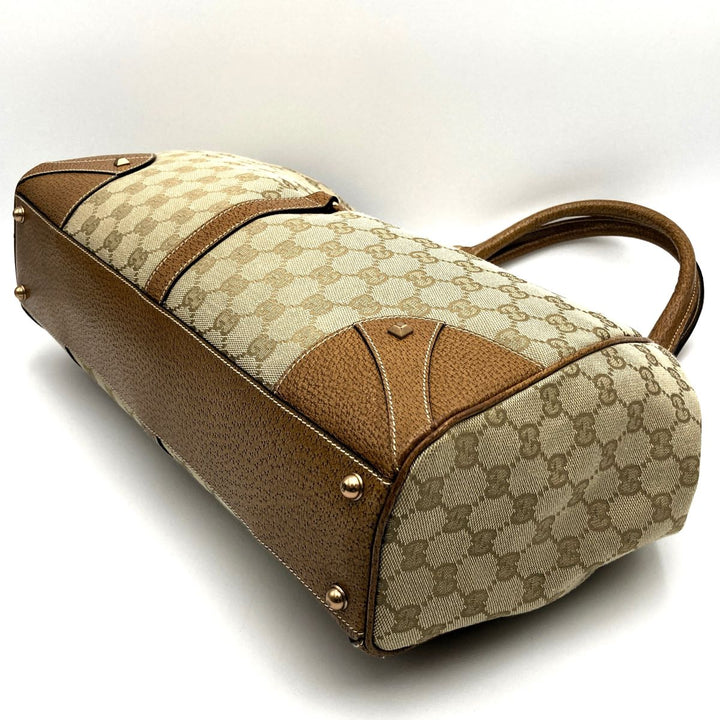 GUCCI グッチ 
 124404  ショルダーバッグ 
GGキャンバス/レザー  ベージュ