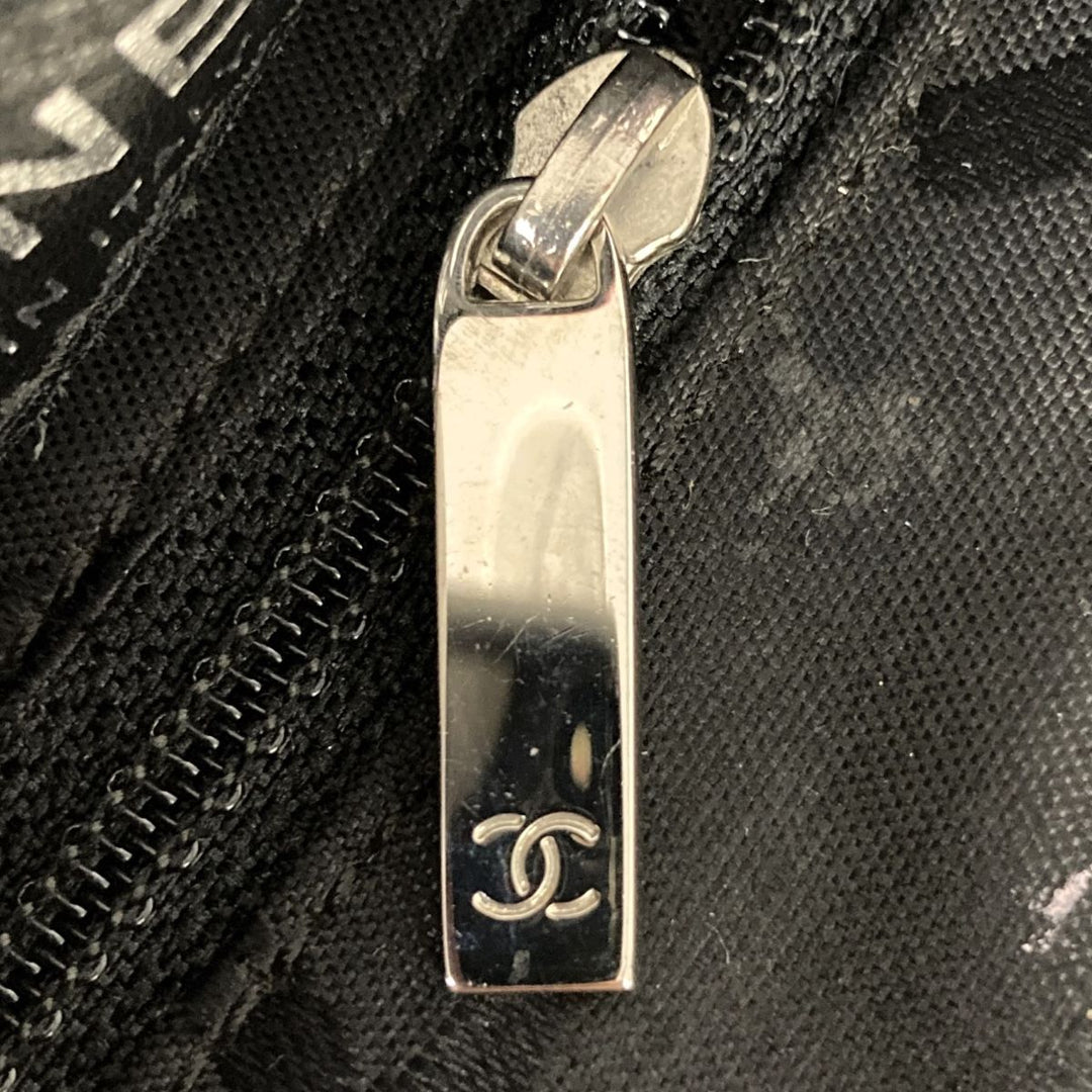 CHANEL シャネル 
 ショルダーバッグ 
レザー ピンク