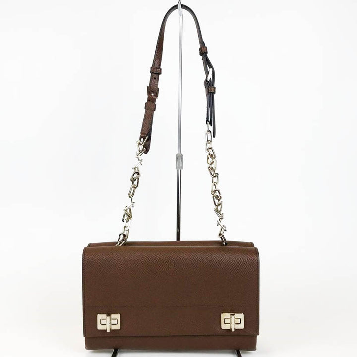PRADA プラダ 
 BT0992  ショルダーバッグ 
牛革 /チェーン ブラウン