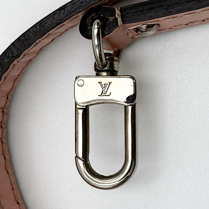 LOUIS VUITTON ルイ・ヴィトン 
 アルマBB M41327 ショルダーバッグ 
PVC ピンク