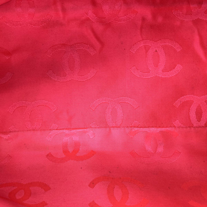 CHANEL シャネル 
 ショルダーバッグ 
レザー ホワイト