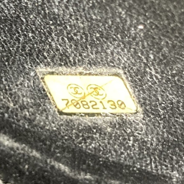 CHANEL シャネル 
 クラッチバッグ 
パテントレザー マルチカラー