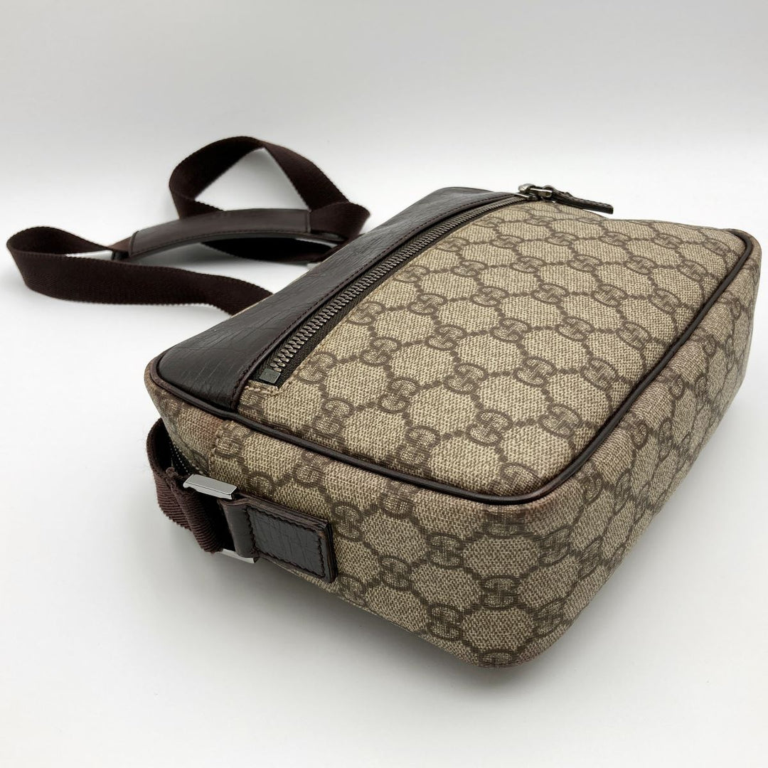 GUCCI グッチ 
 114291 ショルダーバッグ 
GGスプリームキャンバス ブラウン