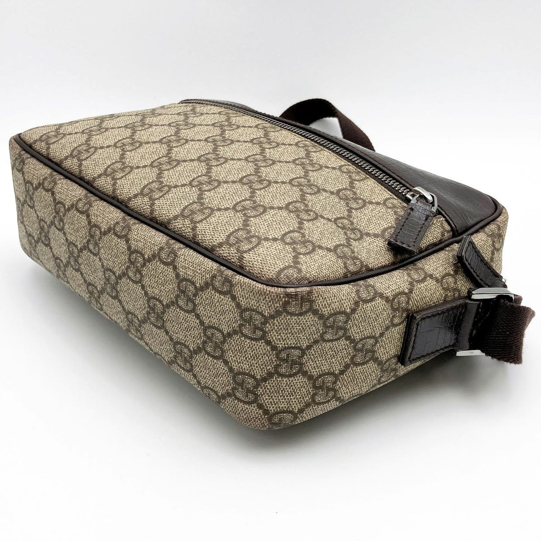 GUCCI グッチ 
 114291 ショルダーバッグ 
GGスプリームキャンバス ブラウン