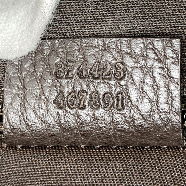 GUCCI グッチ 
 374423  ショルダーバッグ 
GGクリスタル ブラウン