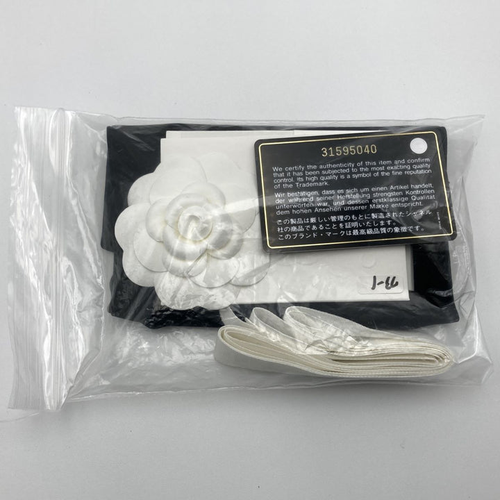 CHANEL シャネル 
 ポールチェーンクラッチ ショルダーバッグ 
ラムスキン ブラック
