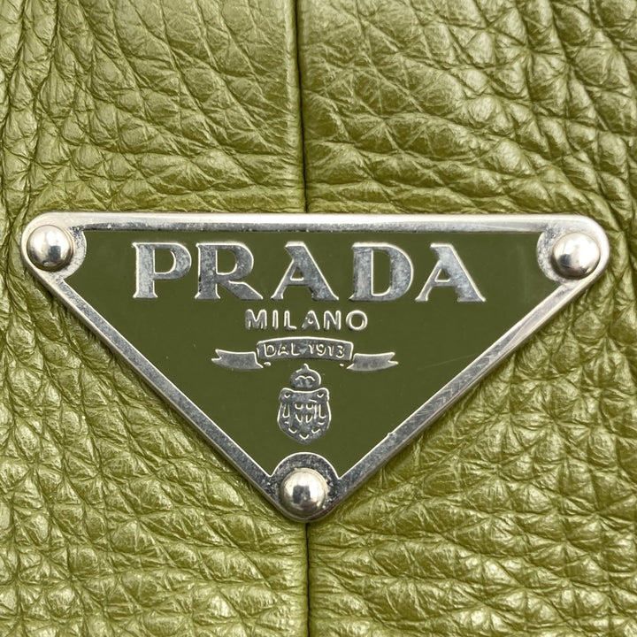 PRADA プラダ 
 トートバッグ 
レザー カーキ