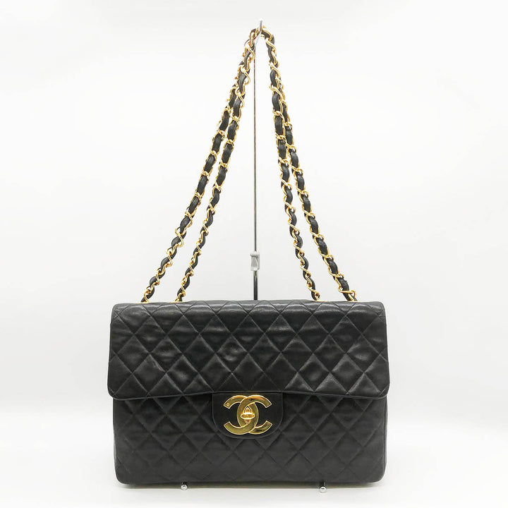 CHANEL シャネル 
 マトラッセ ショルダーバッグ 
レザー ブラック