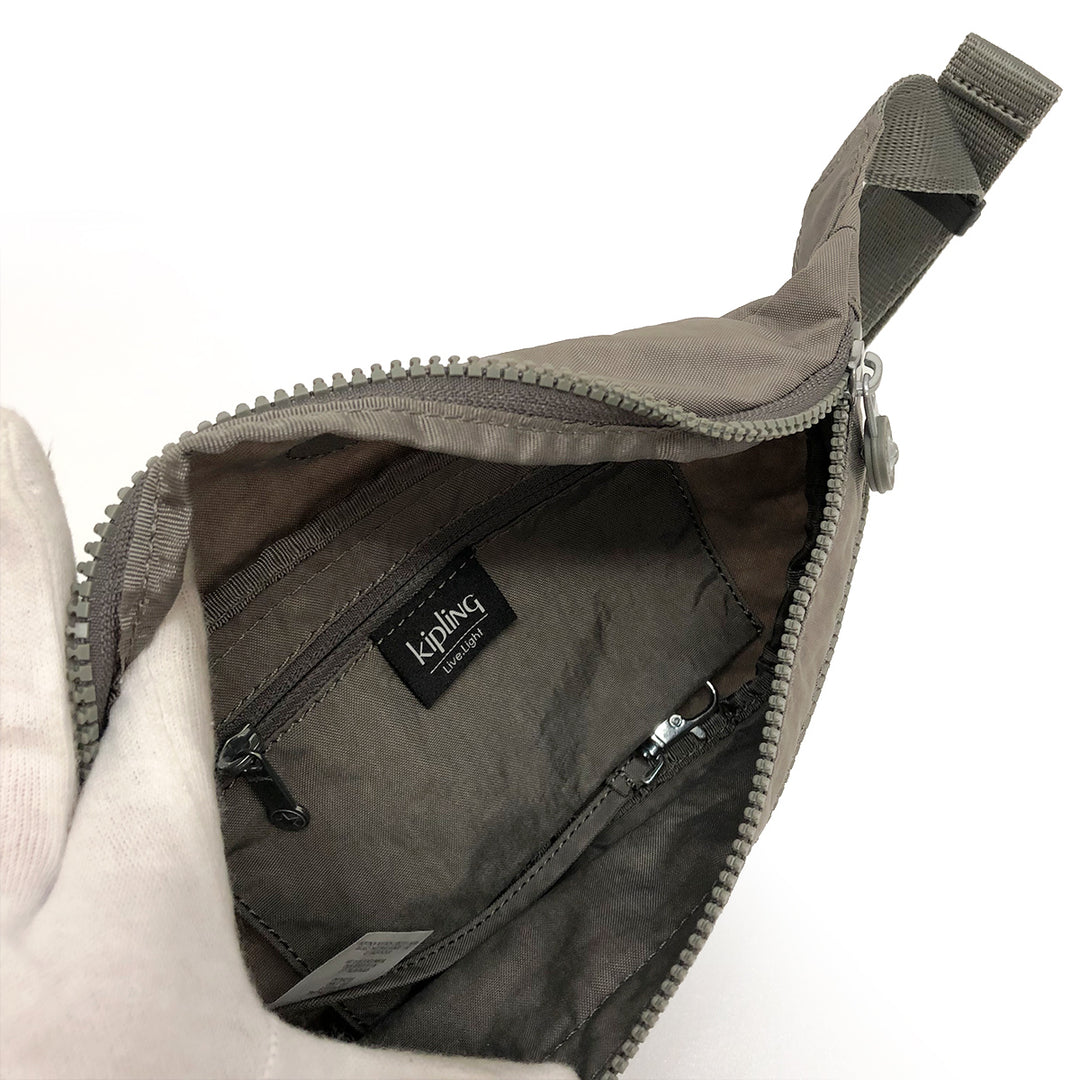 Kipling キプリング 
 K1461359D ウエストバッグ 
ナイロン グレー