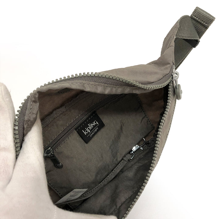 Kipling キプリング 
 K1461359D ウエストバッグ 
ナイロン グレー
