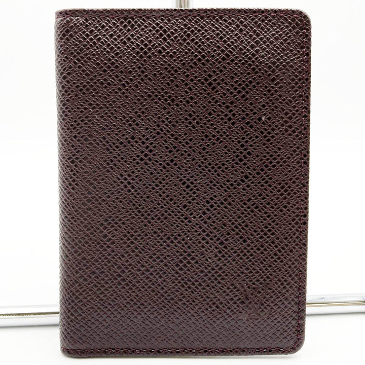 LOUIS VUITTON ルイ・ヴィトン 
 ポルト2カルトヴェルティカル M30496 パスケース 
タイガ ブラウン