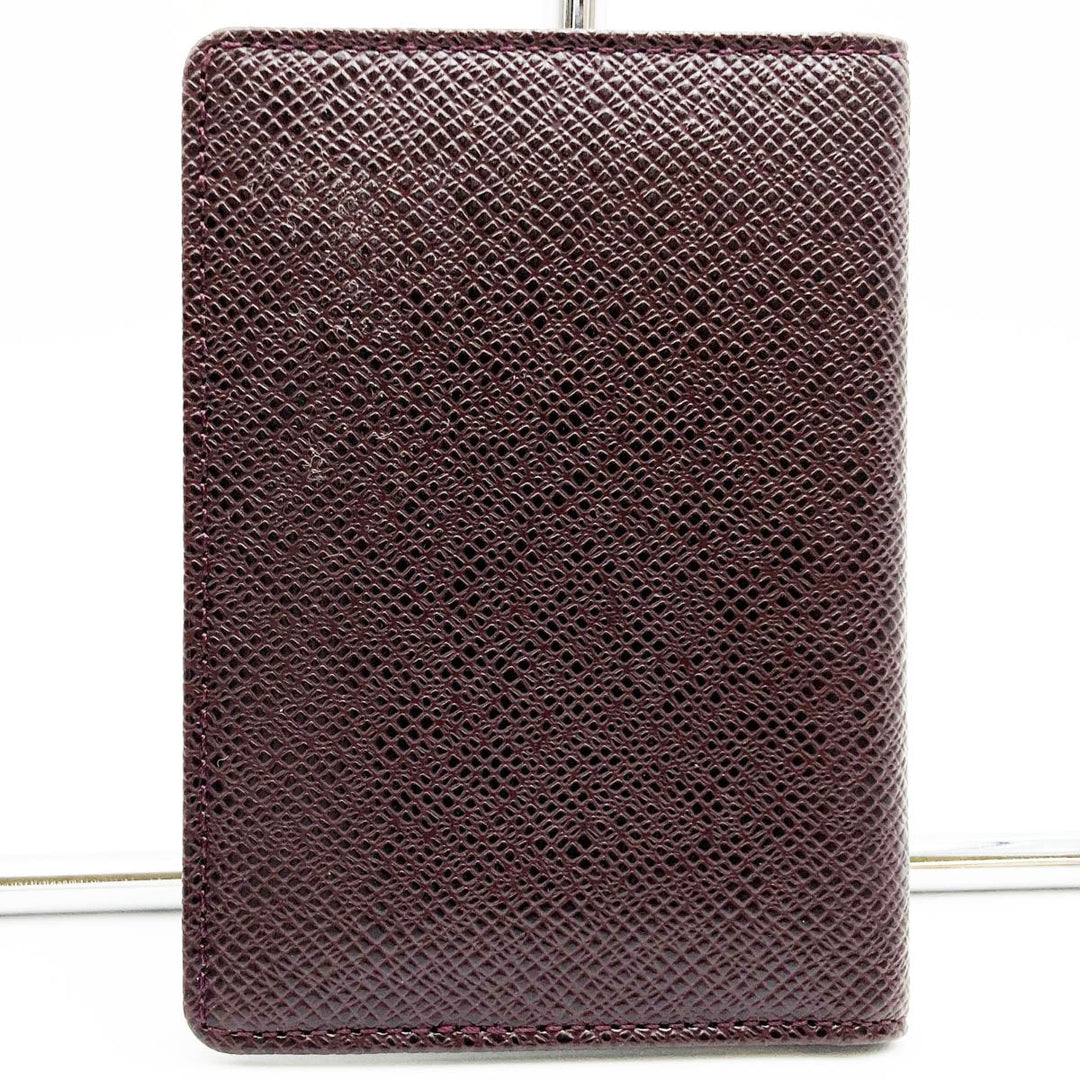 LOUIS VUITTON ルイ・ヴィトン 
 ポルト2カルトヴェルティカル M30496 パスケース 
タイガ ブラウン
