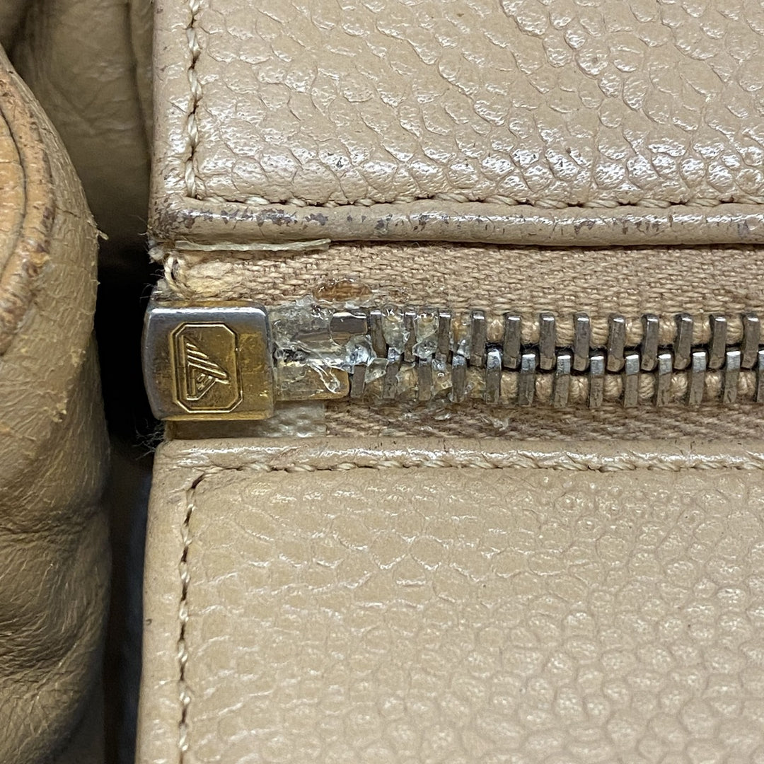 CHANEL シャネル 
 デカココマーク ショルダーバッグ 
レザー ベージュ