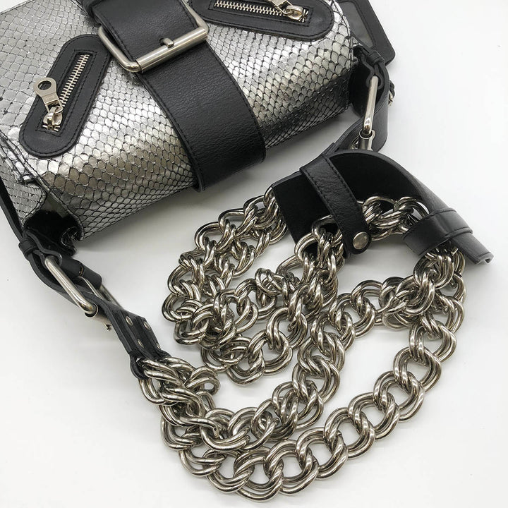 Chloe クロエ 
 ショルダーバッグ 
パイソン シルバー