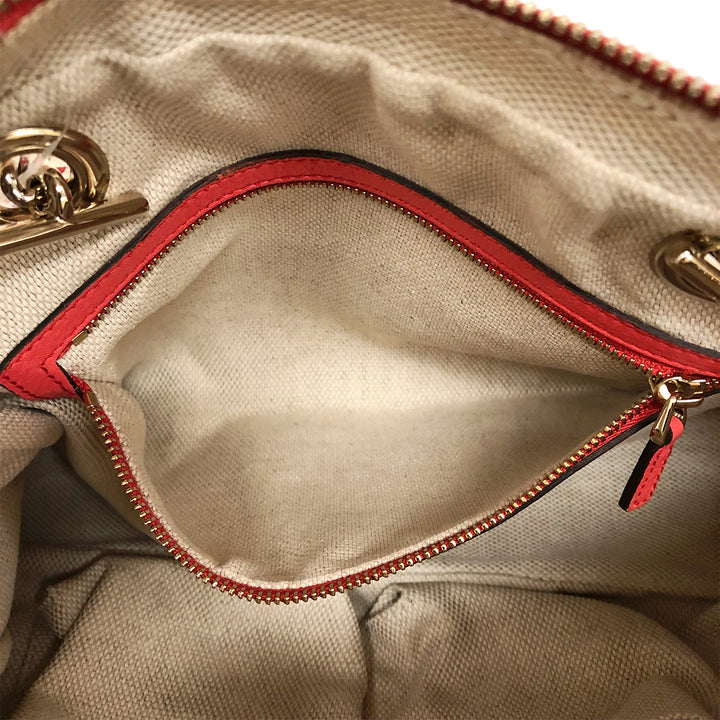 GUCCI グッチ 
 ソーホー ダブルチェーン  308983  ショルダーバッグ 
レザー ベゴニアピンク