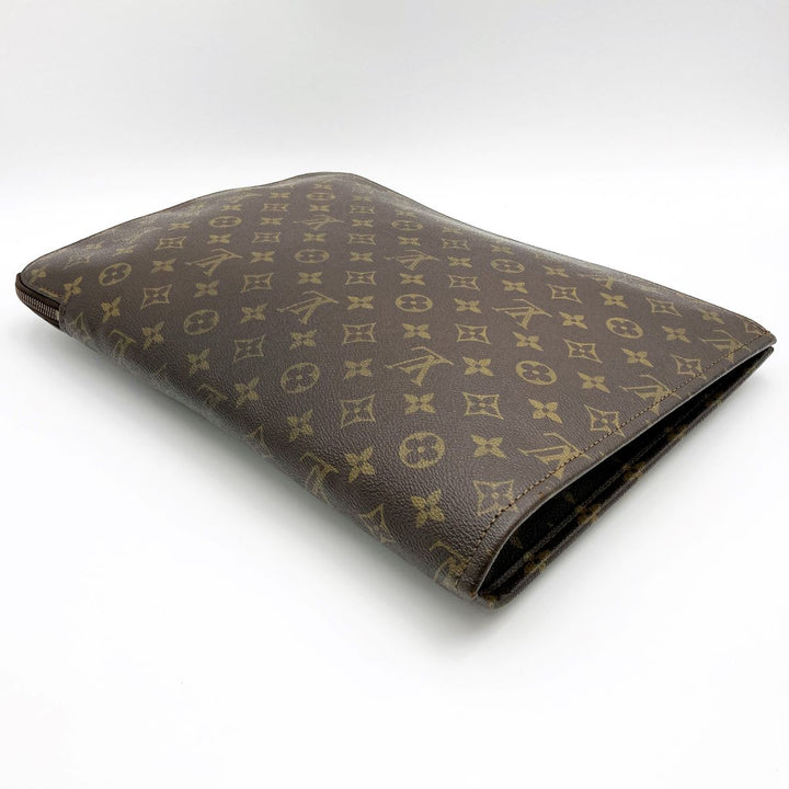LOUIS VUITTON ルイ・ヴィトン 
 ポッシュ・ドキュマン(旧) M53456 クラッチバッグ 
PVC ダークブラウン