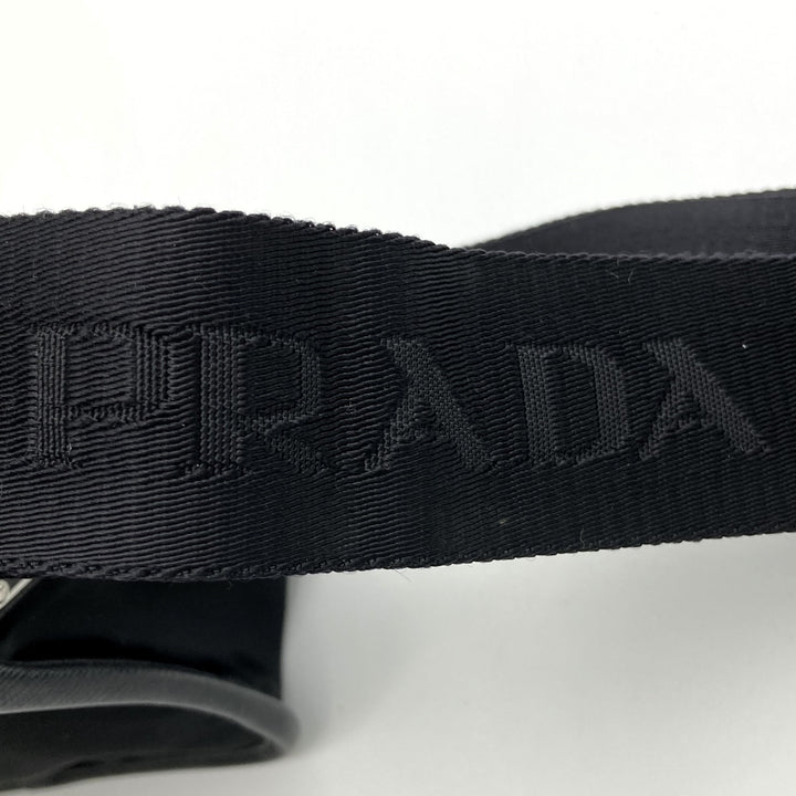 PRADA プラダ 
 ショルダーバッグ 
ナイロン ブラック