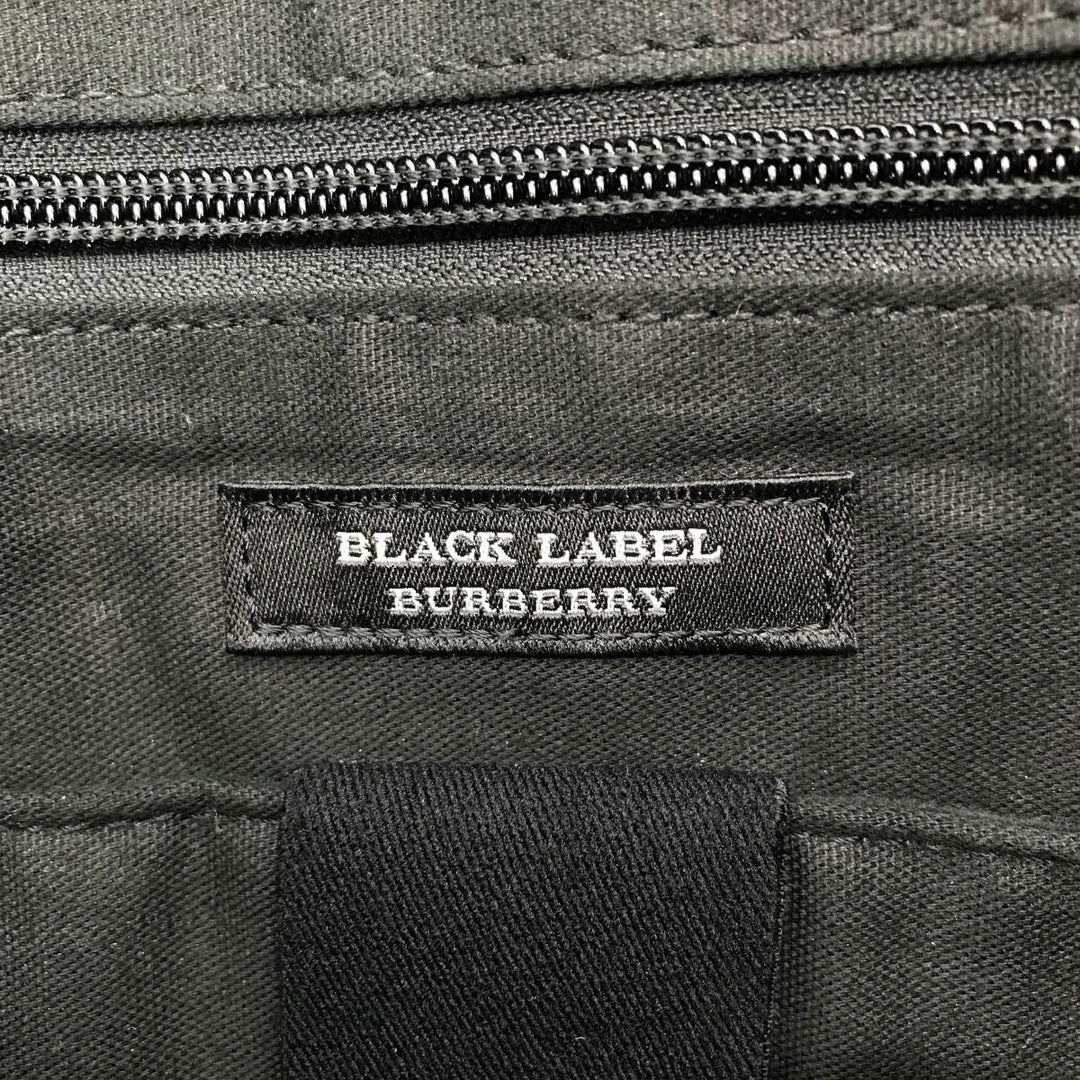 BURBERRY BLACK LABEL バーバリーブラックレーベル 
 メッセンジャーバッグ 
ナイロン ブラック
