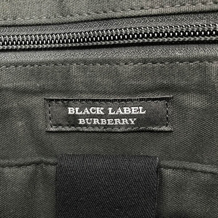 BURBERRY BLACK LABEL バーバリーブラックレーベル 
 メッセンジャーバッグ 
ナイロン ブラック