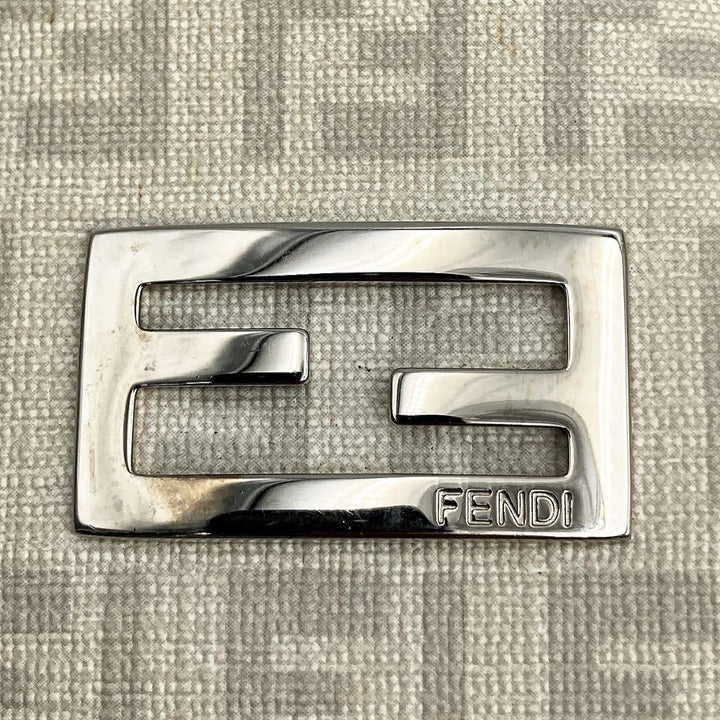FENDI フェンディ 
 8BH132 ハンドバッグ 
PVC ホワイト