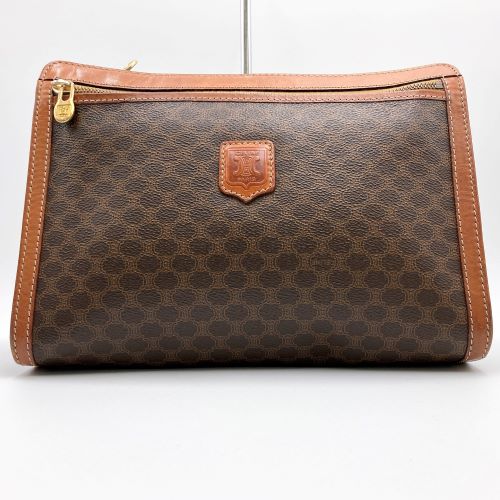 CELINE セリーヌ 
 M94 セカンドバッグ 
PVC ブラウン