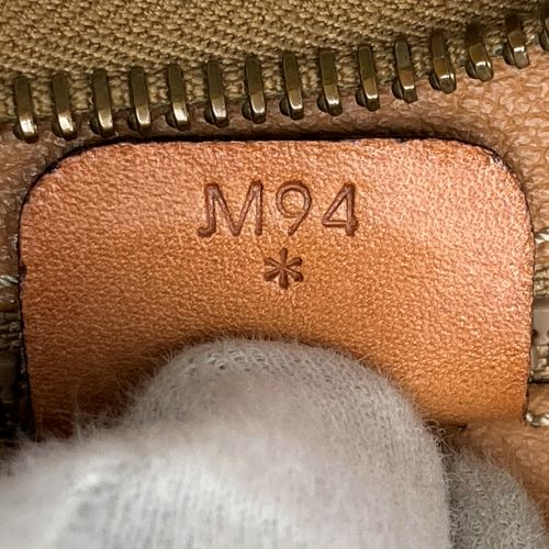 CELINE セリーヌ 
 M94 セカンドバッグ 
PVC ブラウン