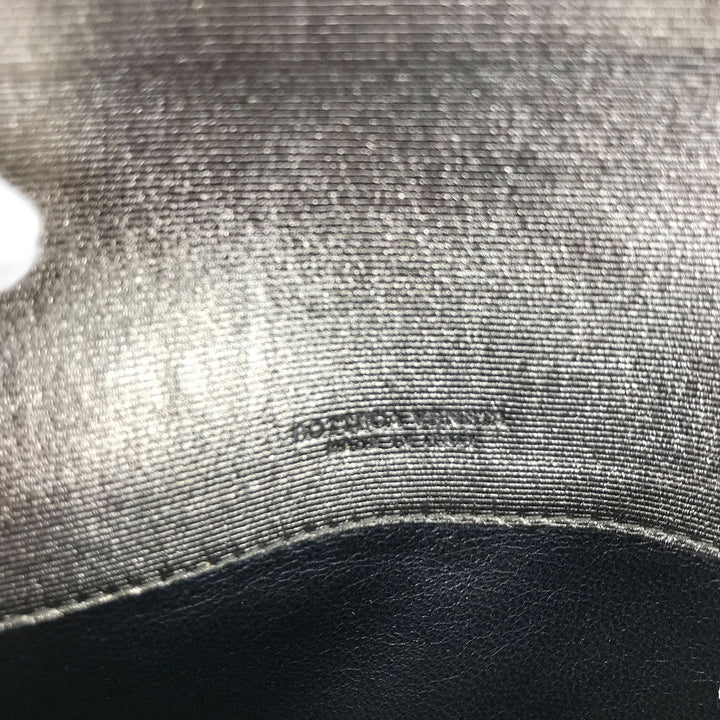 BOTTEGAVENETA ボッテガヴェネタ 
 長財布 
レザー メタリックブロンズ