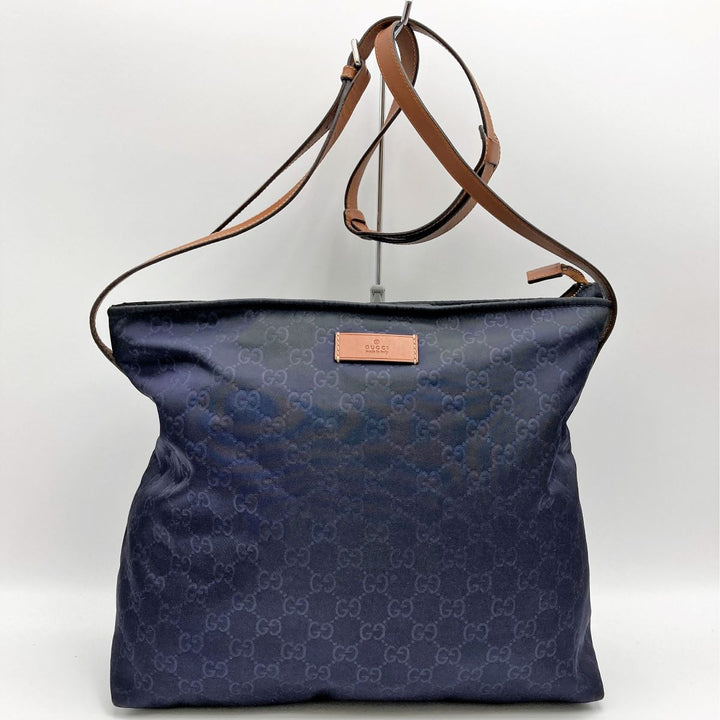 GUCCI グッチ 
 308840 ショルダーバッグ 
ナイロン/レザー  ネイビー