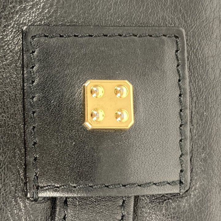 LOEWE ロエベ 
 クラッチバッグ 
レザー ブラック