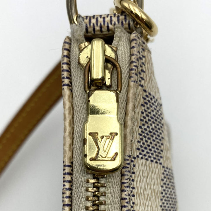 LOUIS VUITTON ルイ・ヴィトン 
 ポシェット・アクセソワール N51986 ショルダーバッグ 
 ホワイト