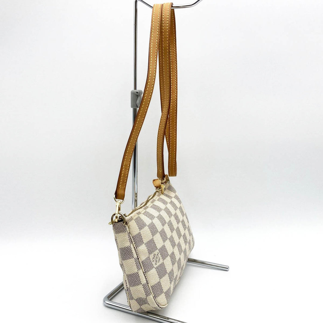 LOUIS VUITTON ルイ・ヴィトン 
 ポシェット・アクセソワール N51986 ショルダーバッグ 
 ホワイト