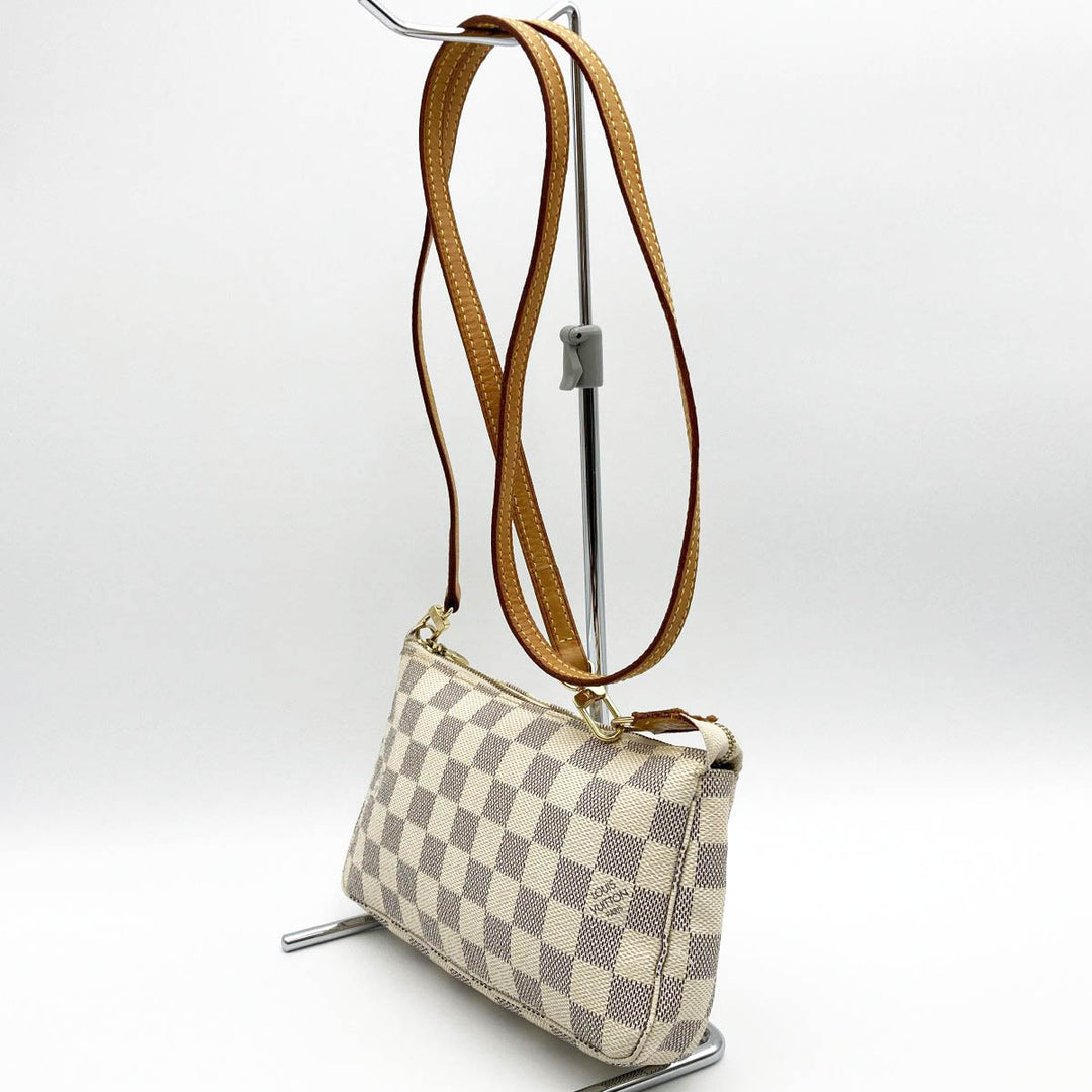 LOUIS VUITTON ルイ・ヴィトン 
 ポシェット・アクセソワール N51986 ショルダーバッグ 
 ホワイト