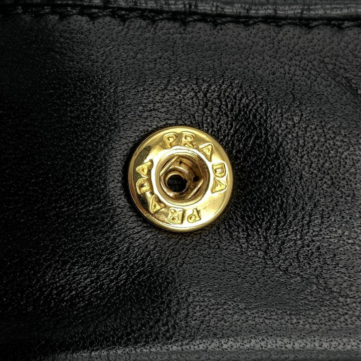 PRADA プラダ 
 長財布 
レザー ブラック