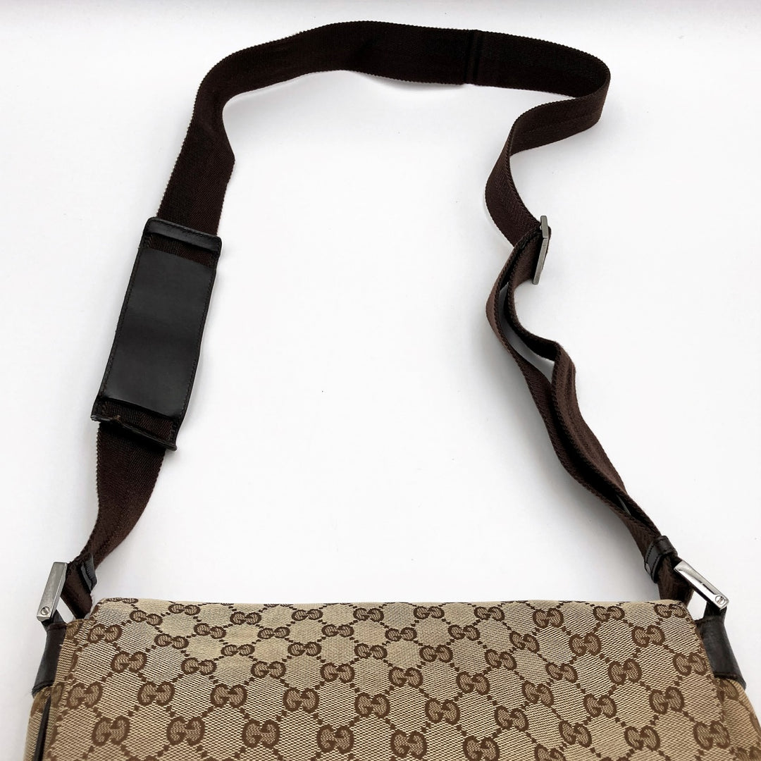GUCCI グッチ 
 146236 ショルダーバッグ 
GGキャンバス ベージュ