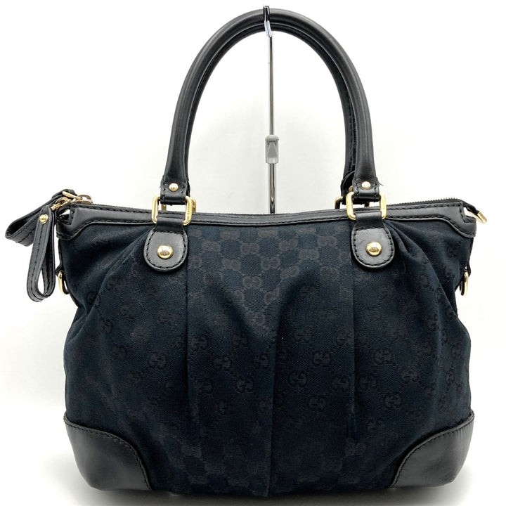 GUCCI グッチ 
 スーキー 247902  ショルダーバッグ 
GGキャンバス ブラック