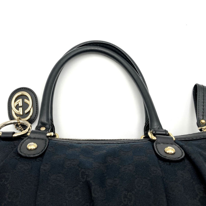 GUCCI グッチ 
 スーキー 247902  ショルダーバッグ 
GGキャンバス ブラック