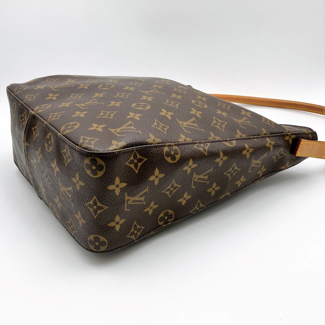 LOUIS VUITTON ルイ・ヴィトン 
 M51145/ルーピングGM ショルダーバッグ 
モノグラムキャンバス ブラウン