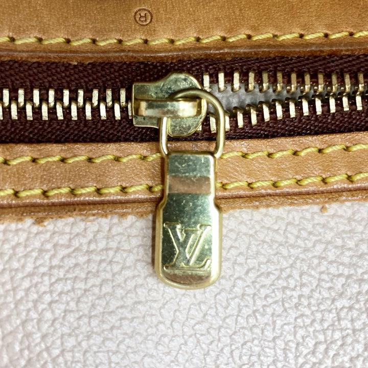LOUIS VUITTON ルイ・ヴィトン 
 バケットGM M42236 ショルダーバッグ 
PVC ブラウン